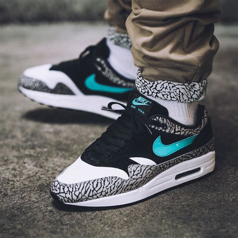 nike air max atmos elephant.